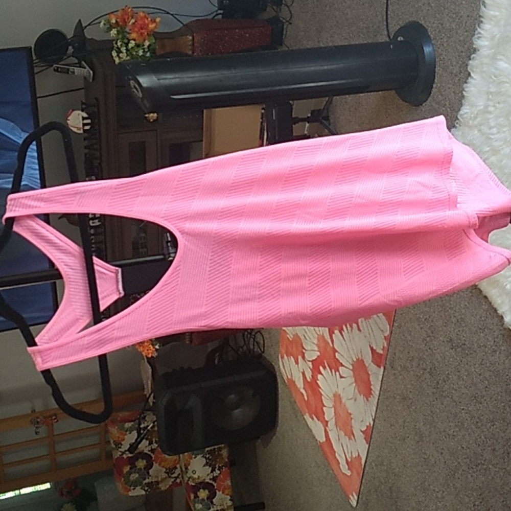 Women's Pink Racer Tank💞NEW Size L